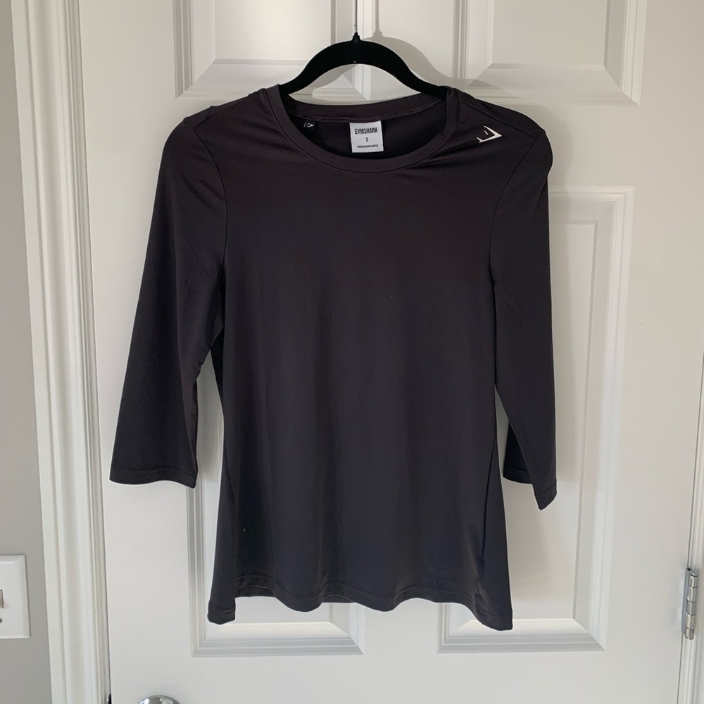 Black 3/4 sleeve length gym shark performance tee • brand new - Never worn
